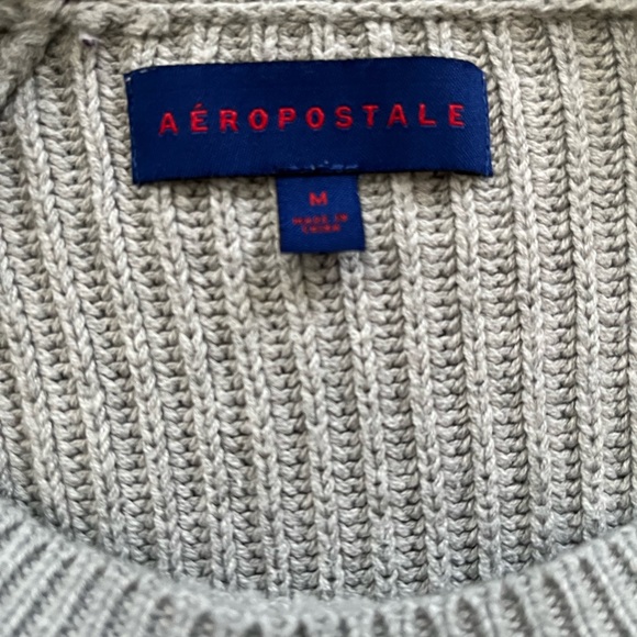 Women’s Grey Aeropostale Knit Sweater - Picture 4 of 4